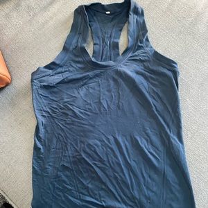 Work out shirt. Women’s.